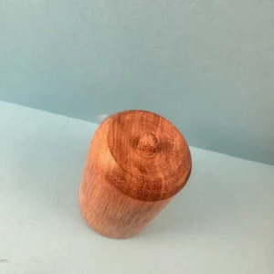 Boîte avec couvercle