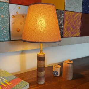 Lampe artisanale de haute qualité en patchwork tourné