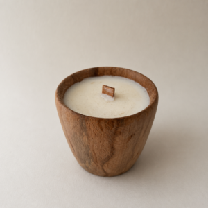 Bougie Tiphaine, 100% artisanale et naturelle en hêtre, en style bol de taille moyenne